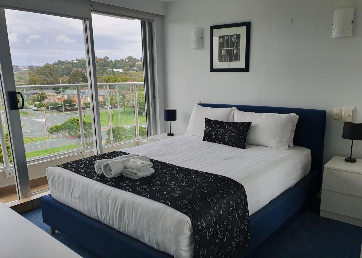 Pacific Surf Absolute Beachfront Apartments Gold Coast Extérieur photo