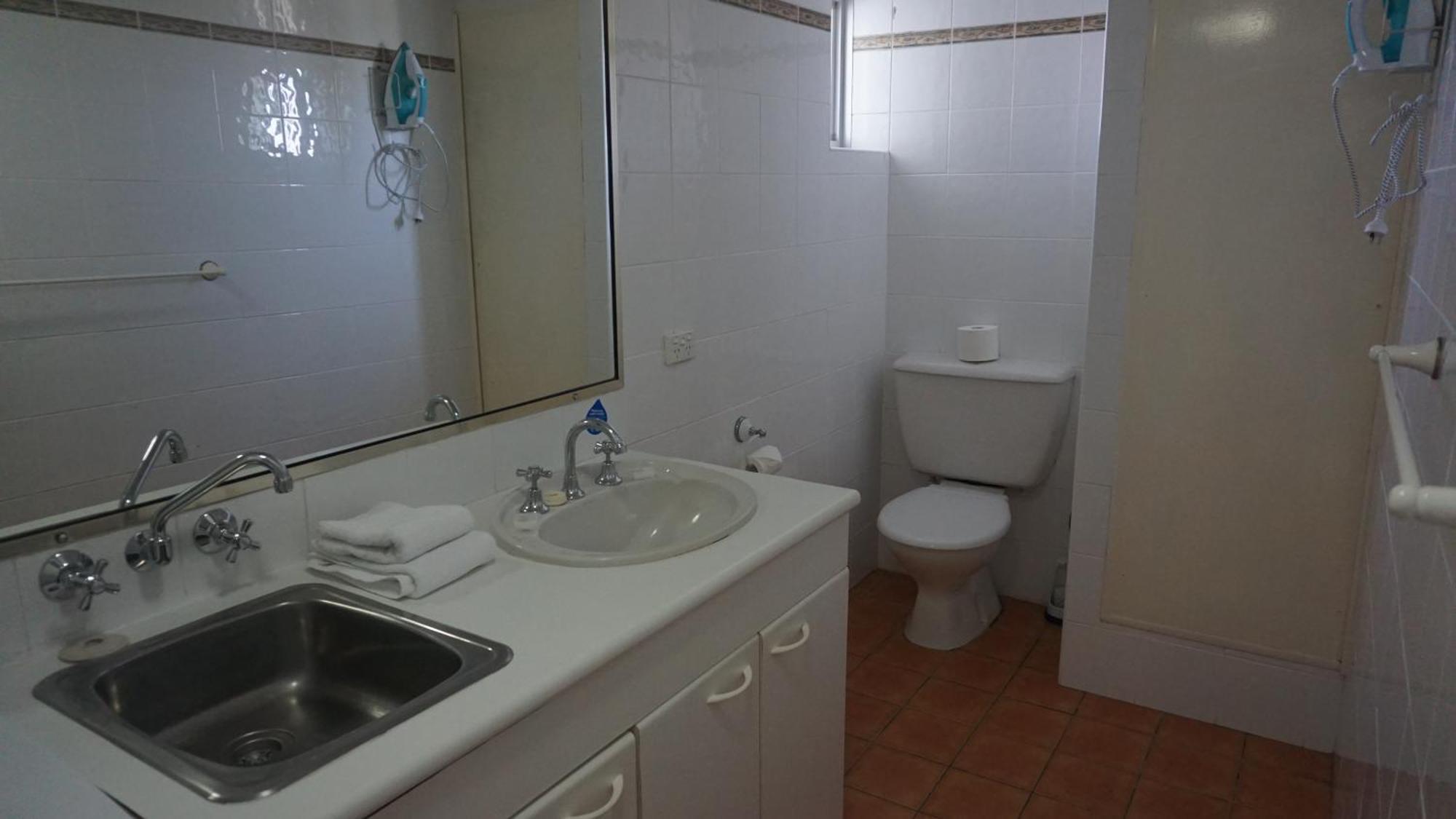 Pacific Surf Absolute Beachfront Apartments Gold Coast Extérieur photo