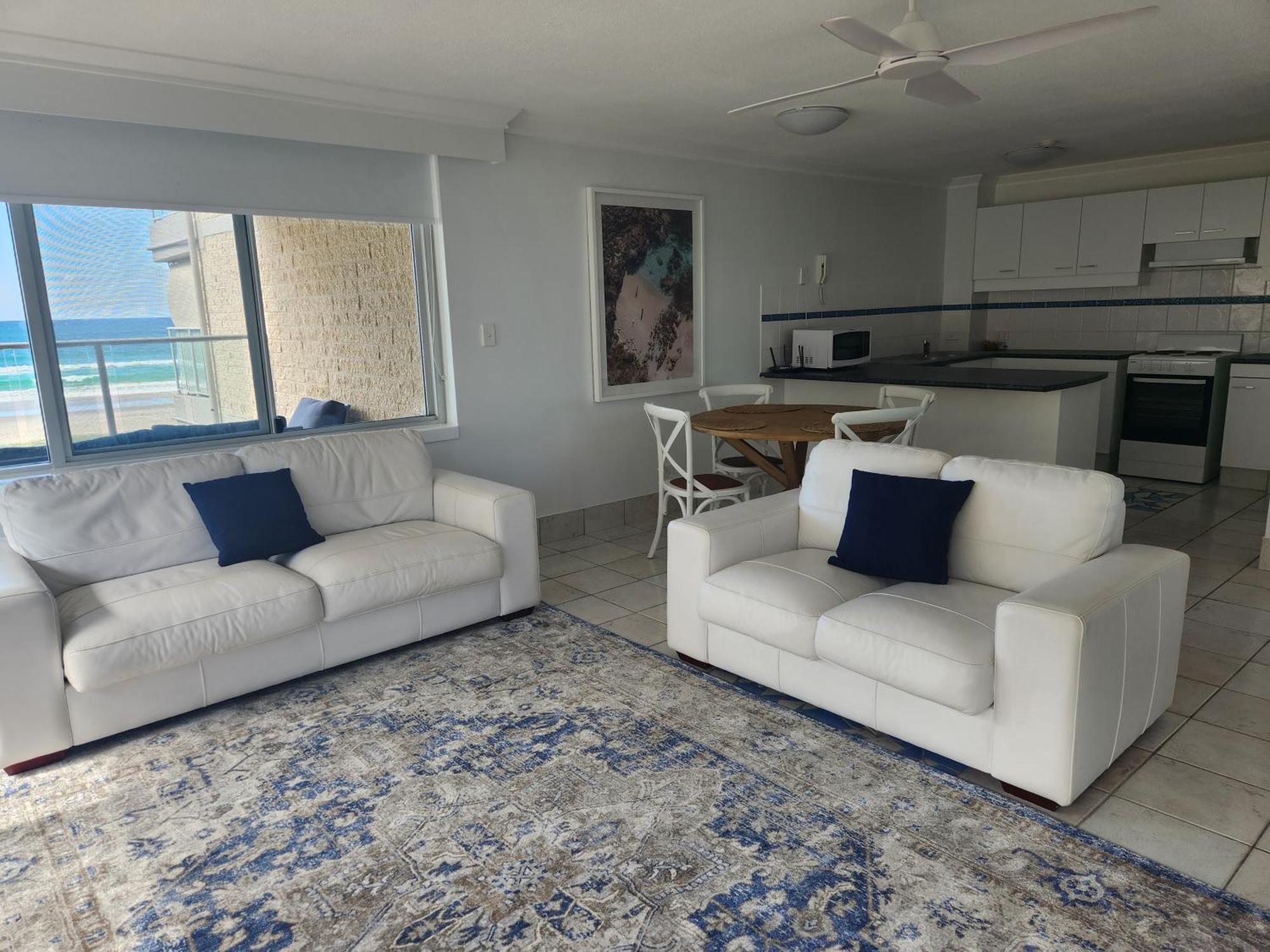 Pacific Surf Absolute Beachfront Apartments Gold Coast Extérieur photo