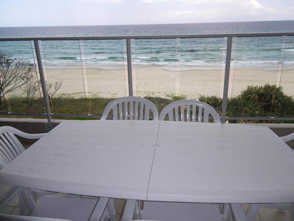 Pacific Surf Absolute Beachfront Apartments Gold Coast Chambre photo