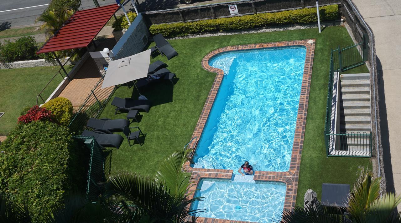 Pacific Surf Absolute Beachfront Apartments Gold Coast Extérieur photo