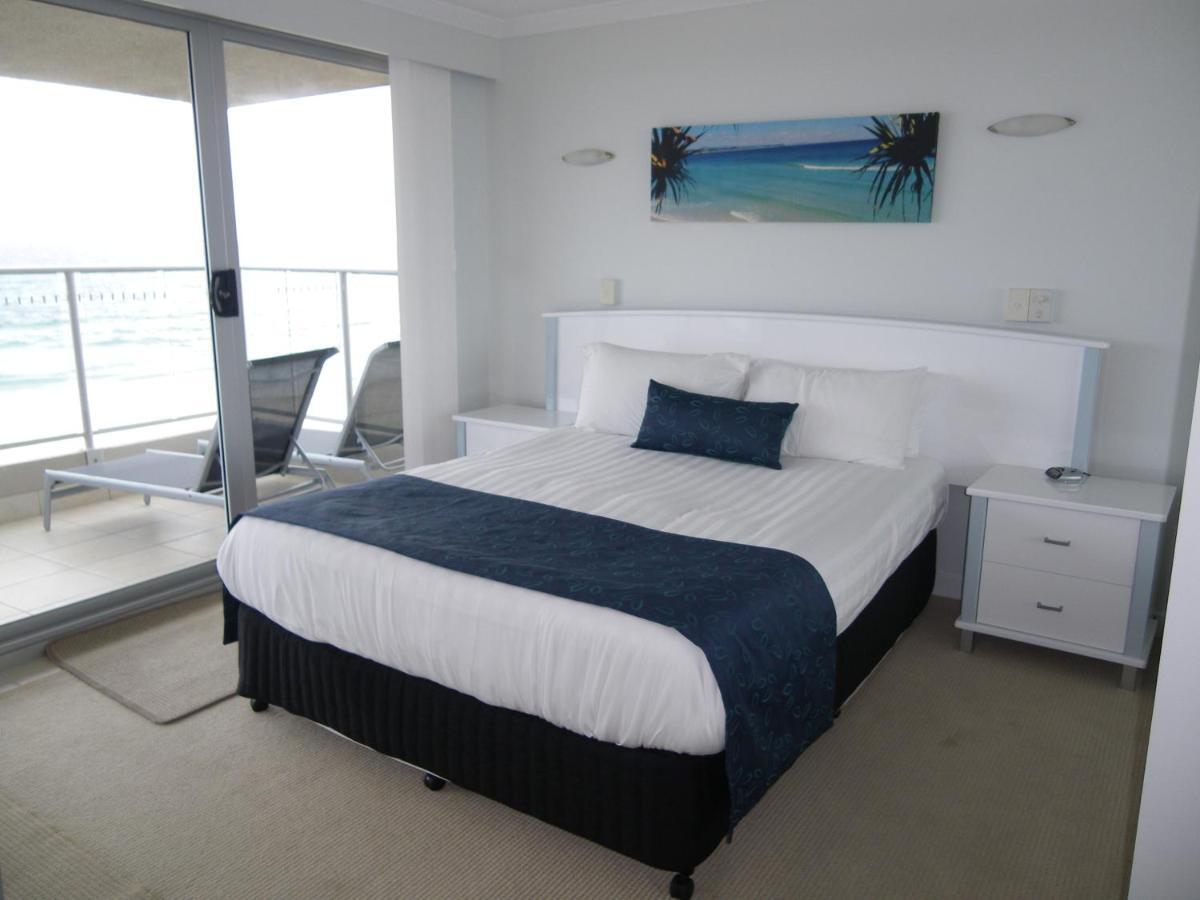 Pacific Surf Absolute Beachfront Apartments Gold Coast Chambre photo