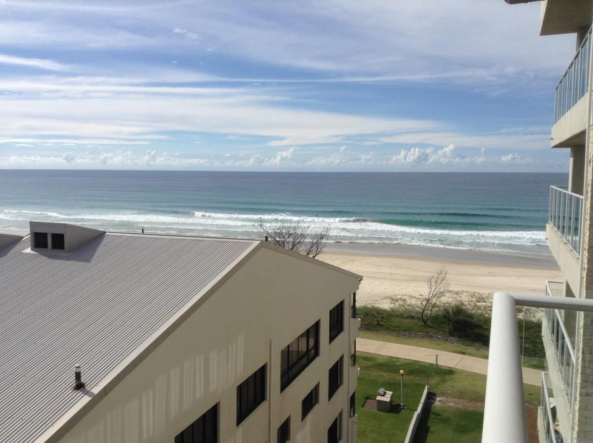 Pacific Surf Absolute Beachfront Apartments Gold Coast Extérieur photo